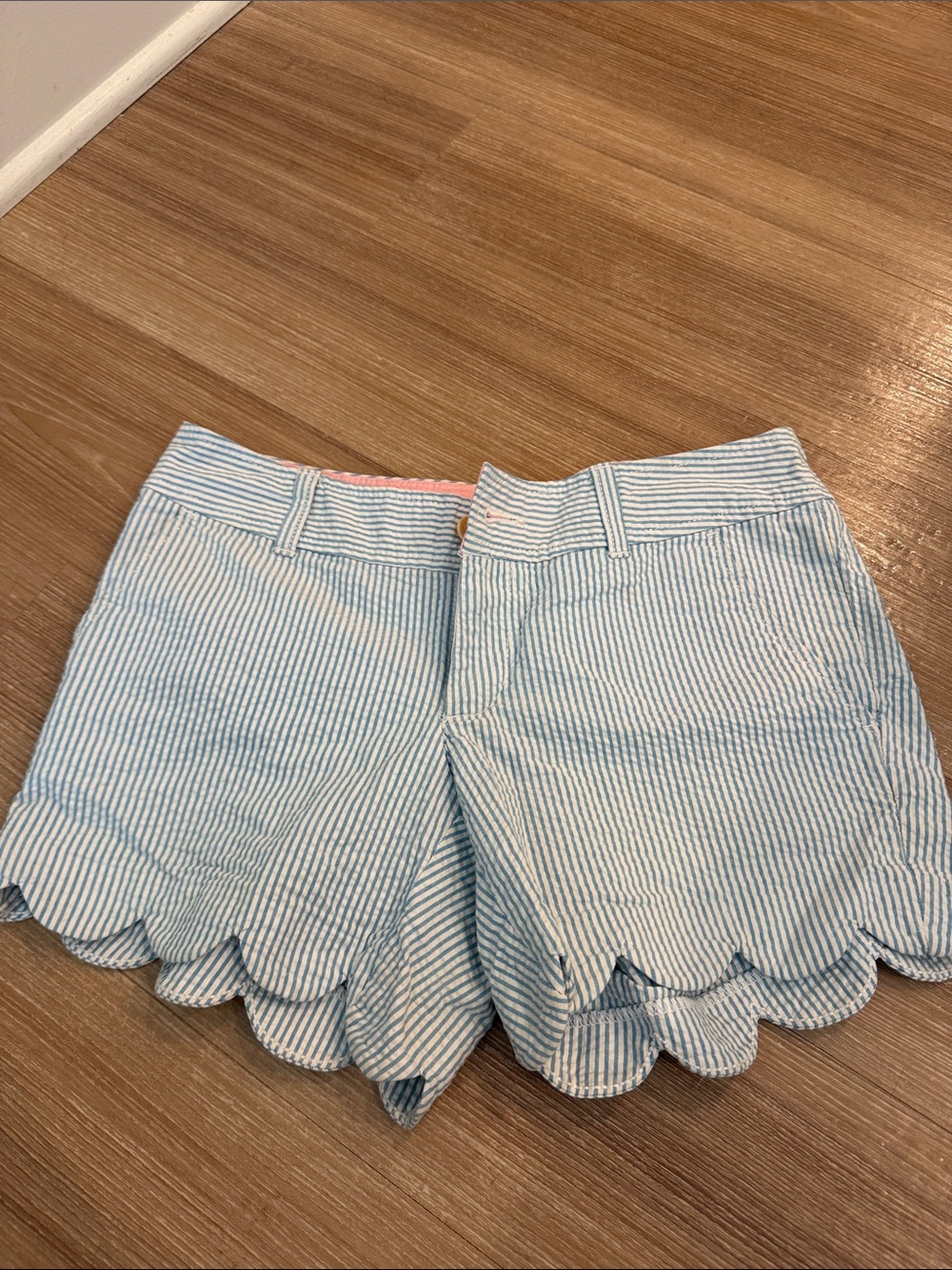 LP seersucker scalloped shorts